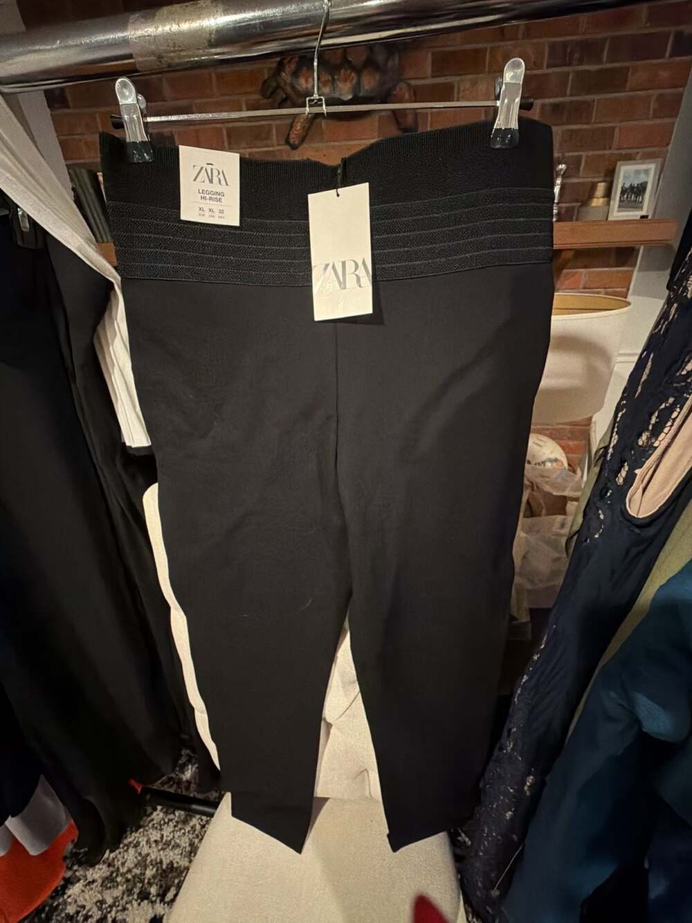 Zara Legging Hi-Rise Black Pull-On Pants with Wide Elastic Waistband Size XL